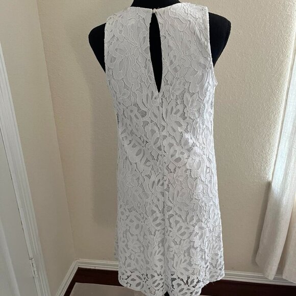 Tommy Hilfiger Lace Overlay Floral Dress in White  Size 4 - Picture 2 of 11
